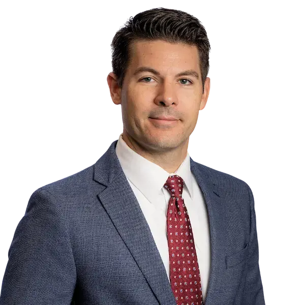 Justin L. Stark headshot