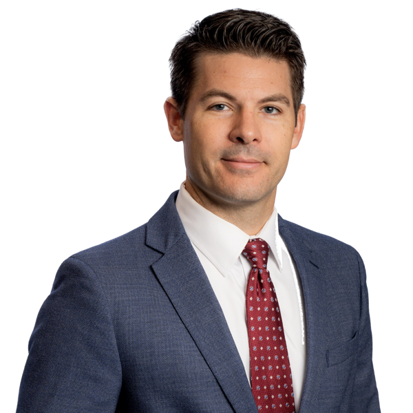 Justin L. Stark headshot