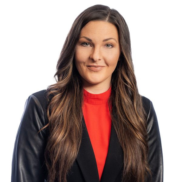 Ashton E. M. Bizzarri headshot